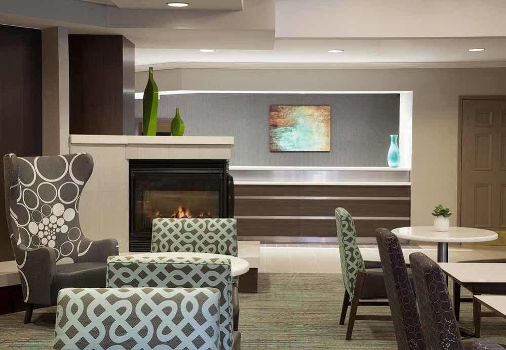 Готель Courtyard By Marriott Toronto Mississauga/Meadowvale Екстер'єр фото